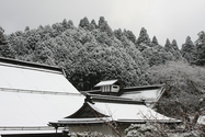 japon_koyasan_08-03-04-09-39-09-013.jpg