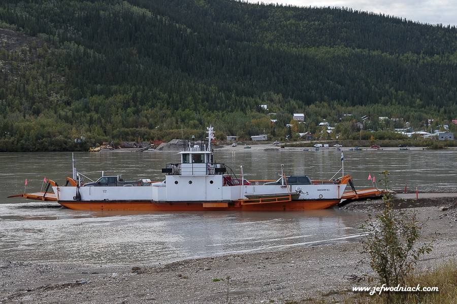 Ferry boat à Dawson