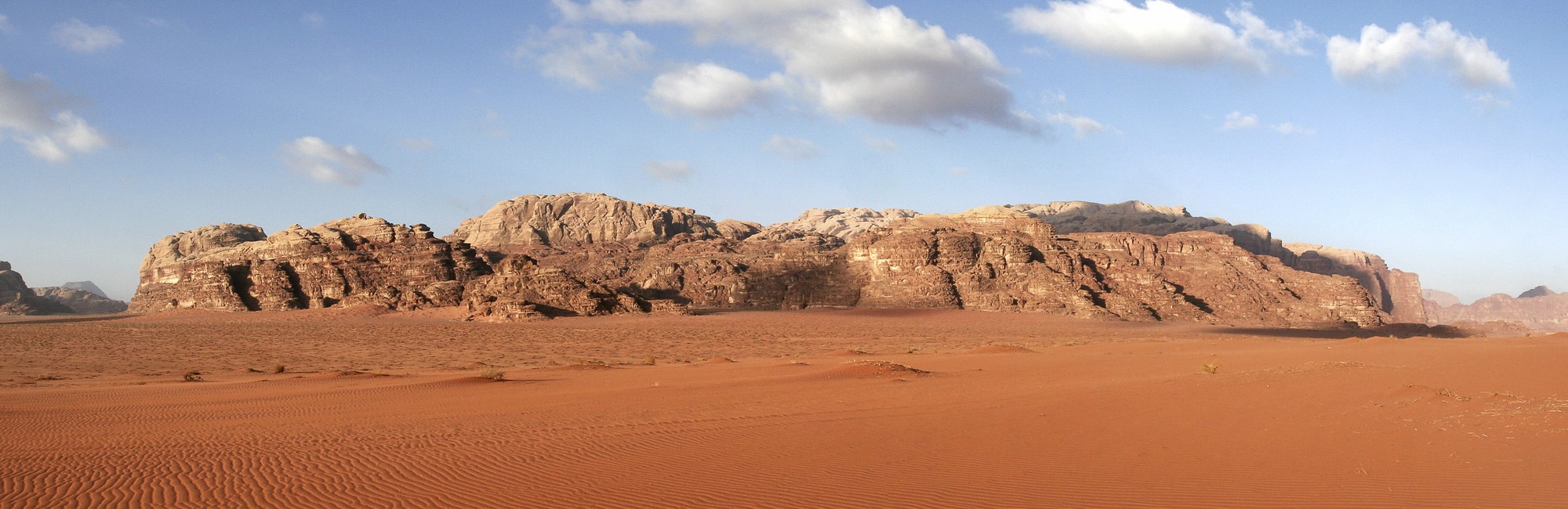 Désert du Wadi Rum en Jordanie, photographe Jef Wodniack.