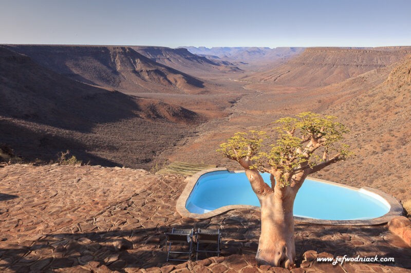 Lire la suite à propos de l’article Namibie: Un lodge dans la montagne.