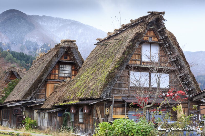 Lire la suite à propos de l’article Japon: les chaumières de Shirakawago.